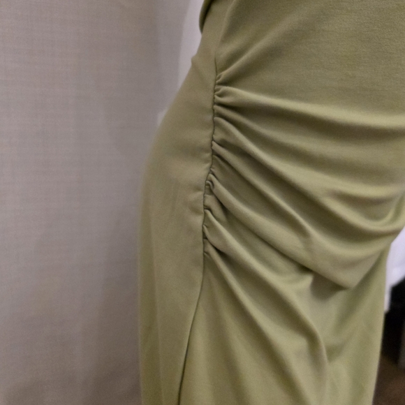 Sleeveless Olive Green Ruched Maxi Skirt Dress - Picture 3 of 7